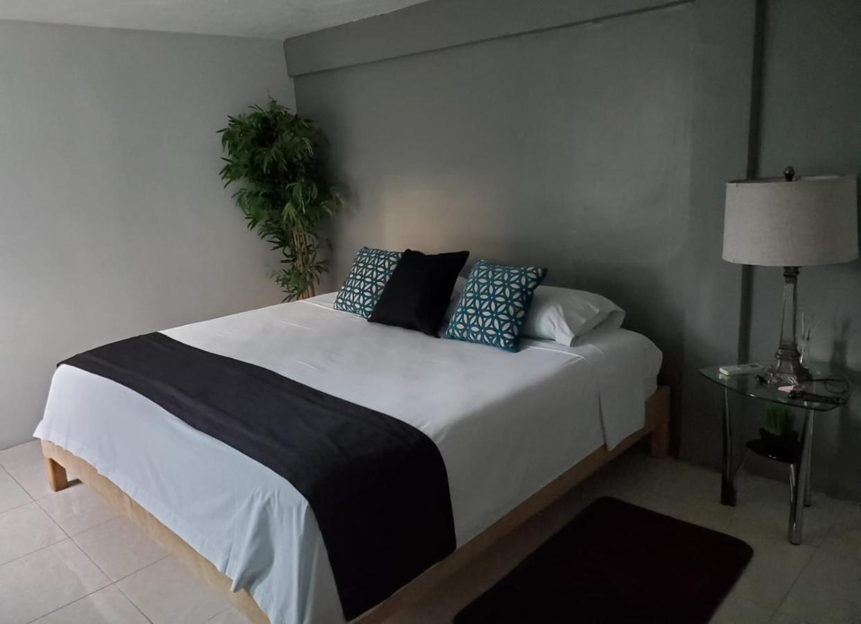 Downtown Hostel Chetumal Luaran gambar